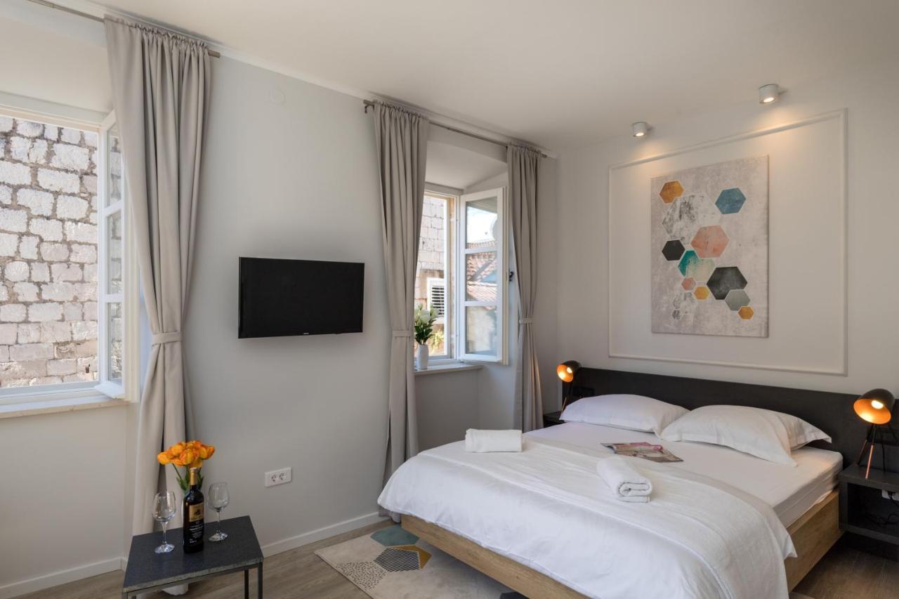 Urbis Apartment *