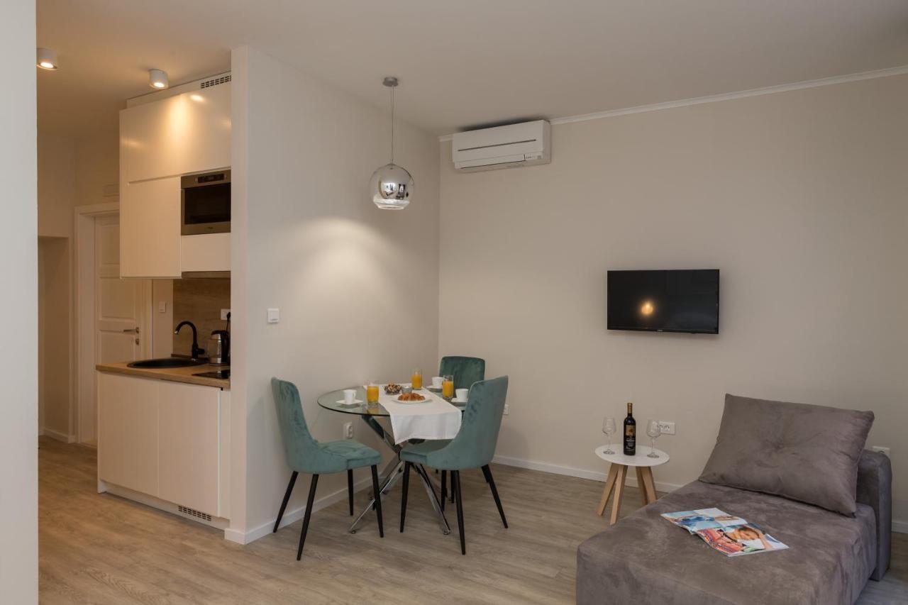 Apartment Urbis *
